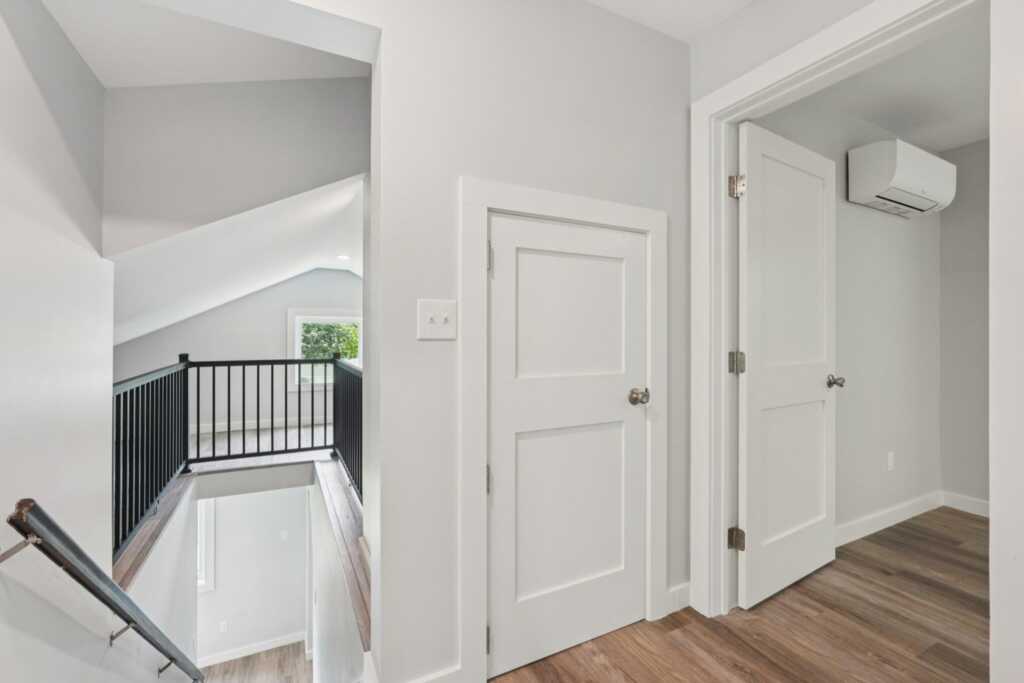 10 De Clark Place, Nanuet, NY 10954 - Photo 19 of 34