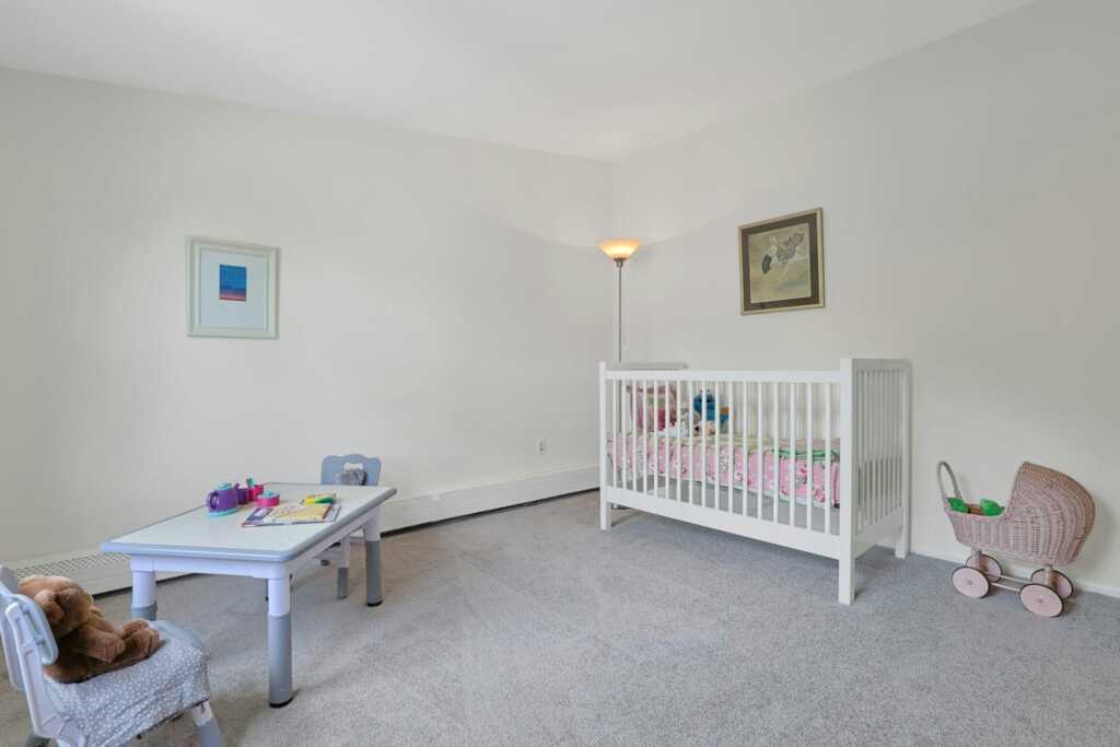 20 Johnsons Lane, New City, NY 10956 - Photo 16 of 26
