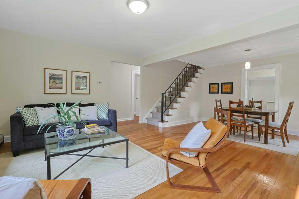 20 Johnsons Lane, New City, NY 10956 - Photo 2 of 26
