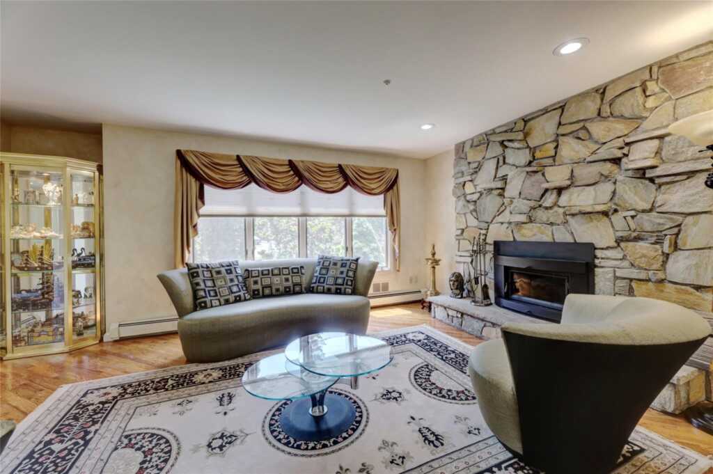 48 Snowdrop Drive, New City, NY 10956 - Photo 11 of 48