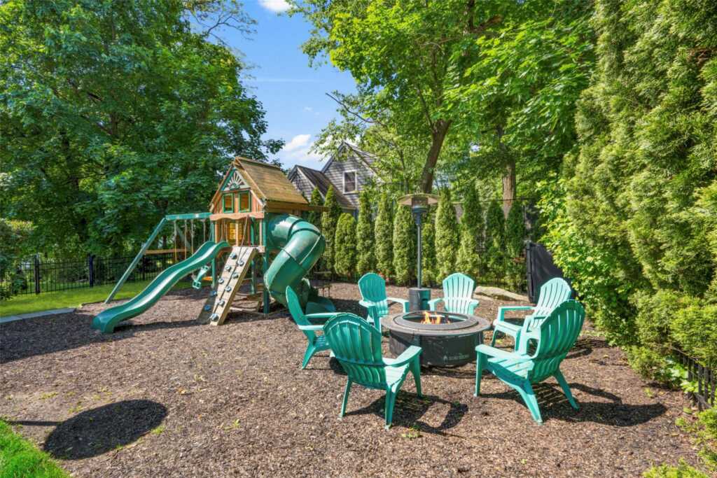 71 Baraud Road, New Rochelle, NY 10583 - Photo 29 of 33