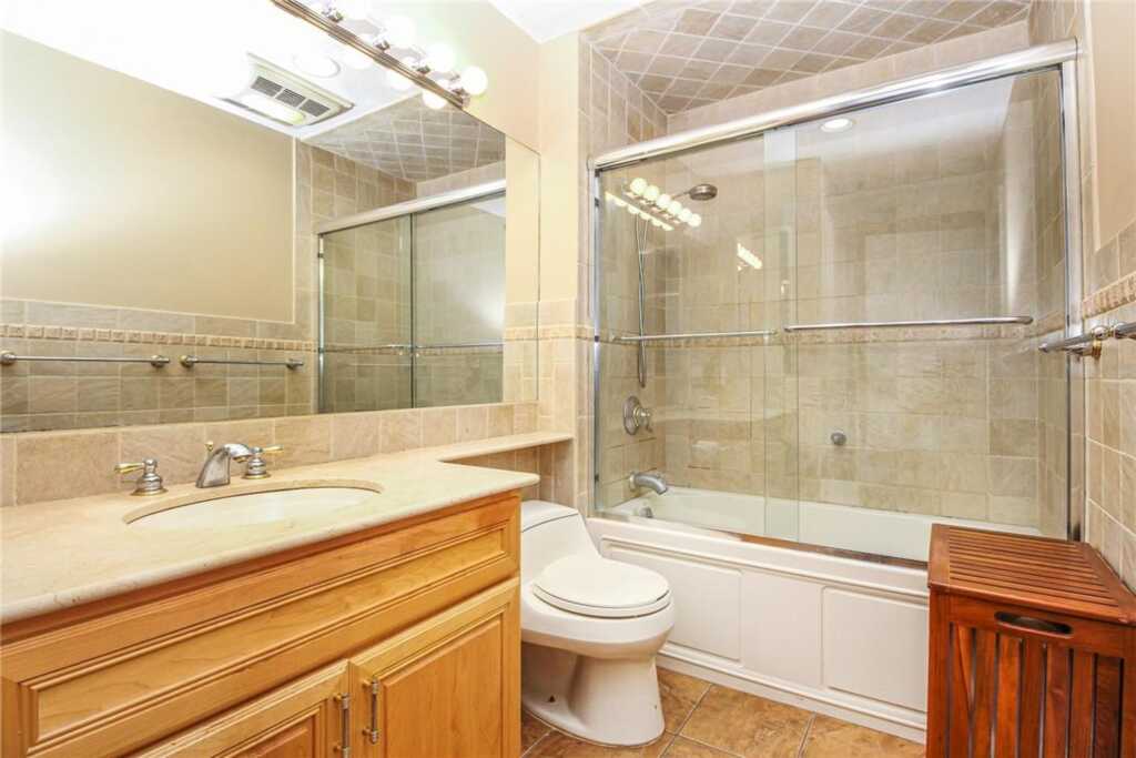 26 Hillside Terrace, Unit ##H, White Plains, NY 10601 - Photo 19 of 29