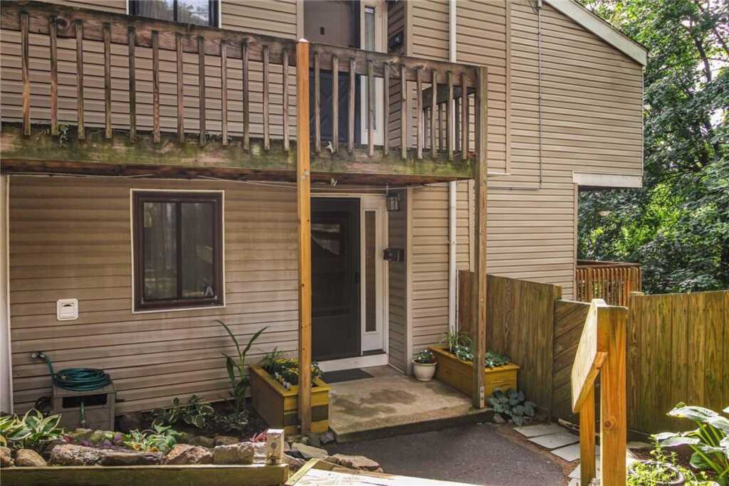 26 Hillside Terrace, Unit ##H, White Plains, NY 10601 - Photo 2 of 29