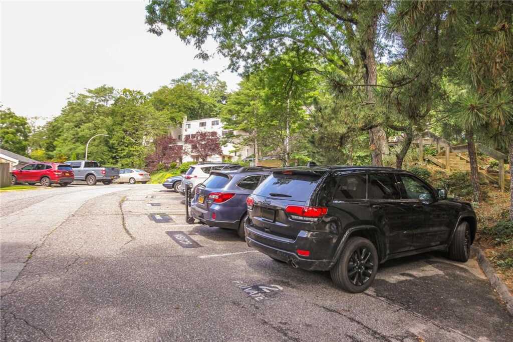 26 Hillside Terrace, Unit ##H, White Plains, NY 10601 - Photo 25 of 29