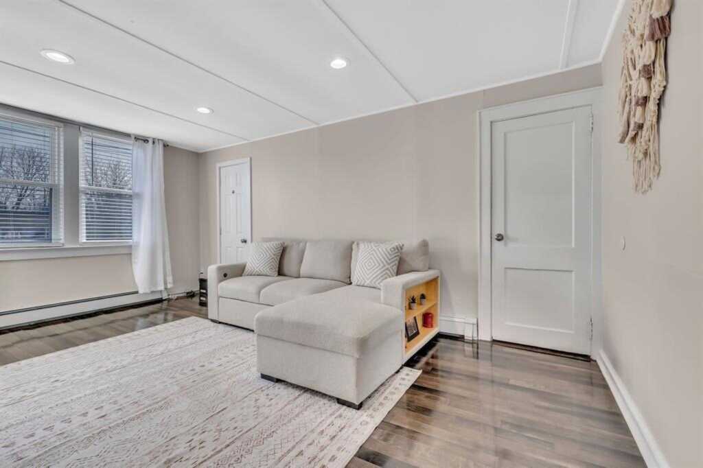 64 Prairie Avenue, Suffern, NY 10901 - Photo 5 of 8