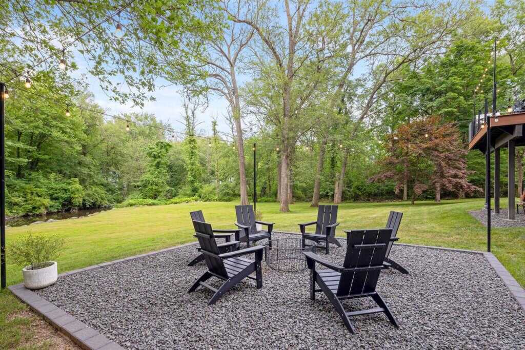 12 Zeck Court, Suffern, NY 10901 - Photo 33 of 35