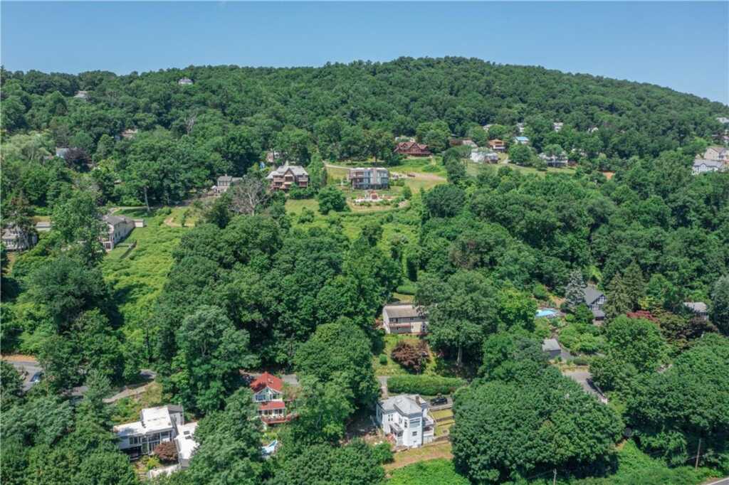 12 Shadyside Avenue, Nyack, NY 10960 - Photo 41 of 42