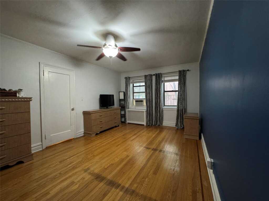 10 Nosband Ave, Unit #APT 4J, White Plains, NY 10605 - Photo 7 of 12