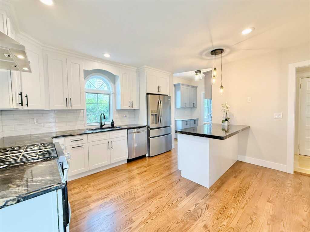 374 King Street, Rye, NY 10573 - Photo 17 of 41