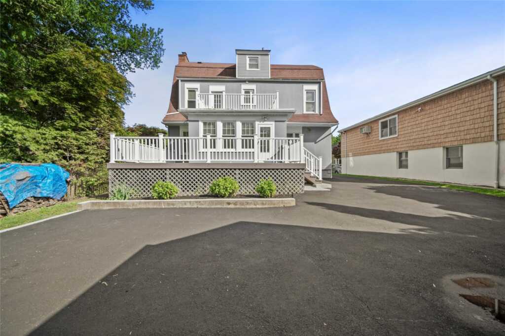 26 Crane Avenue, White Plains, NY 10603 - Photo 31 of 36