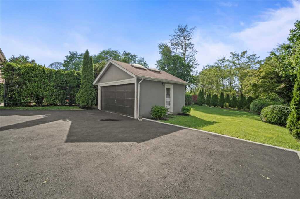 26 Crane Avenue, White Plains, NY 10603 - Photo 33 of 36
