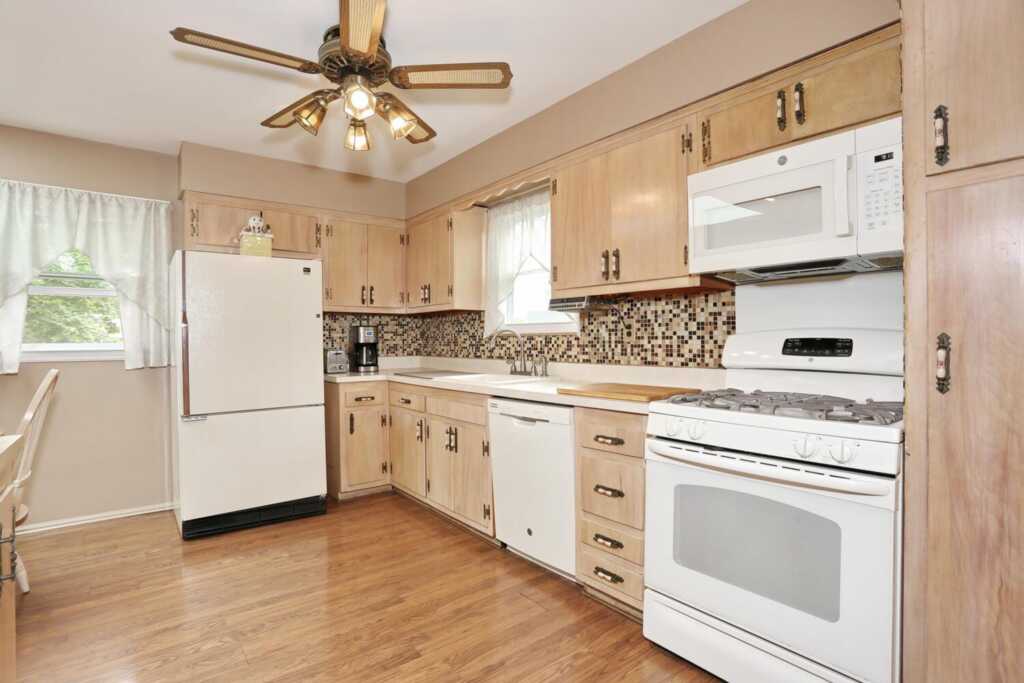 11 Claremont Lane, Suffern, NY 10901 - Photo 16 of 43