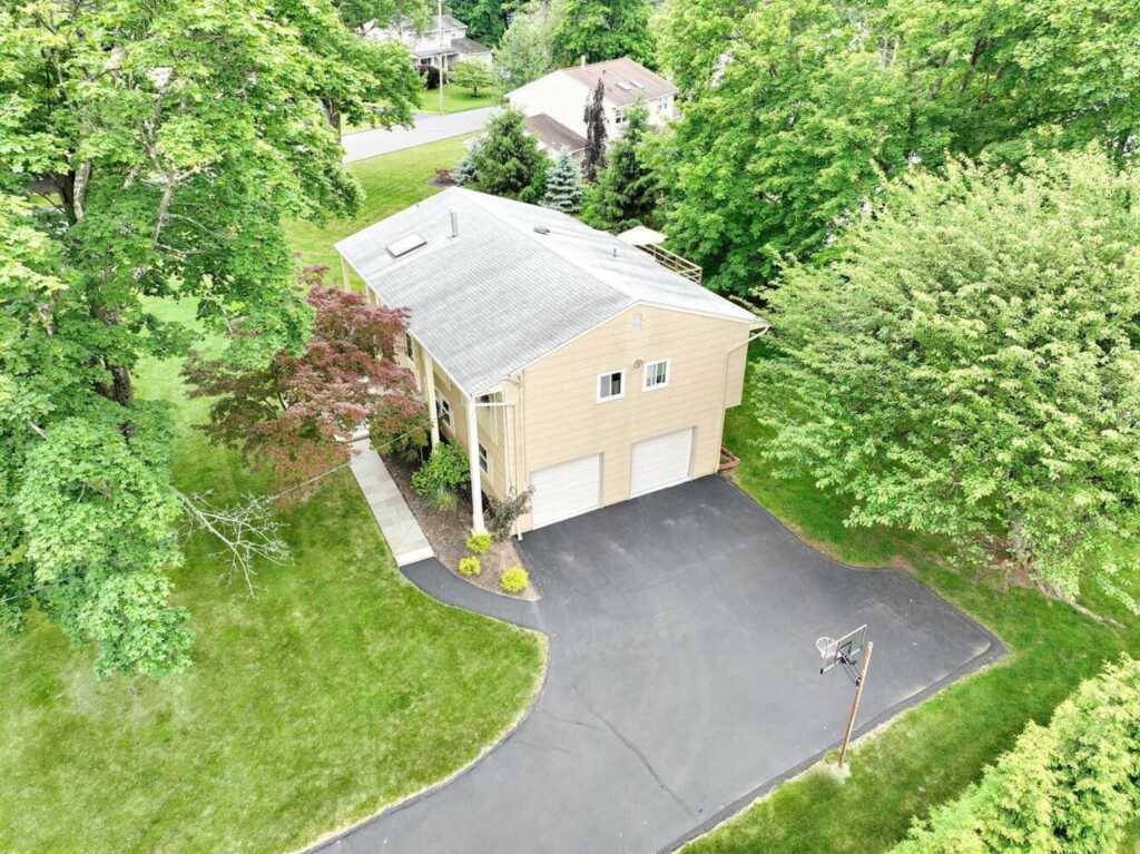 11 Claremont Lane, Suffern, NY 10901 - Photo 37 of 43