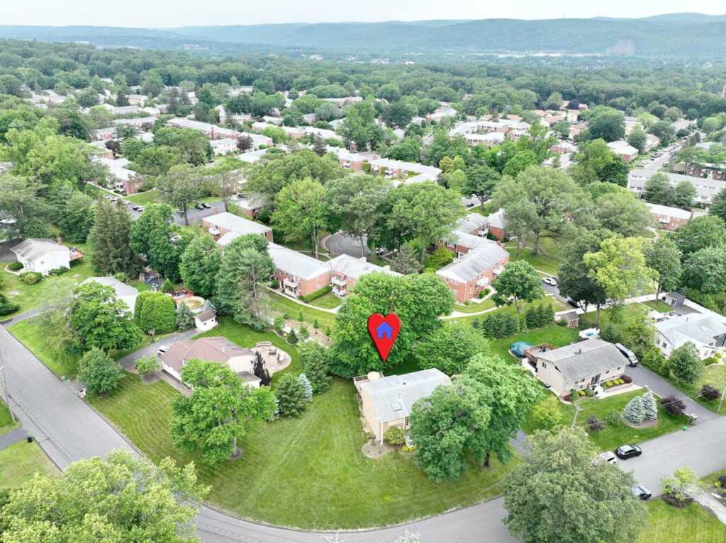11 Claremont Lane, Suffern, NY 10901 - Photo 40 of 43