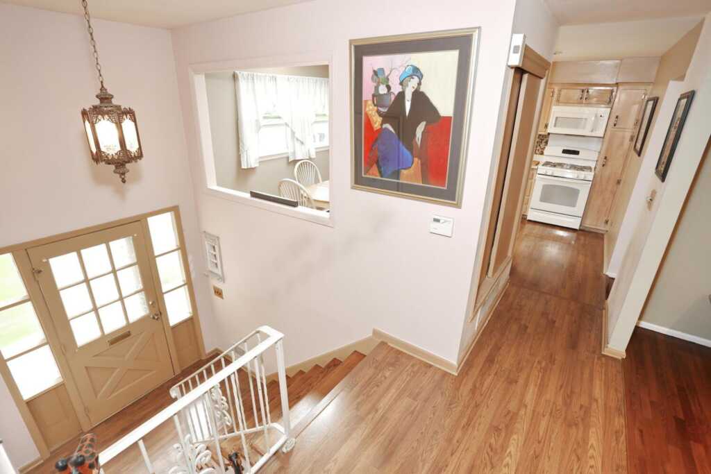 11 Claremont Lane, Suffern, NY 10901 - Photo 5 of 43