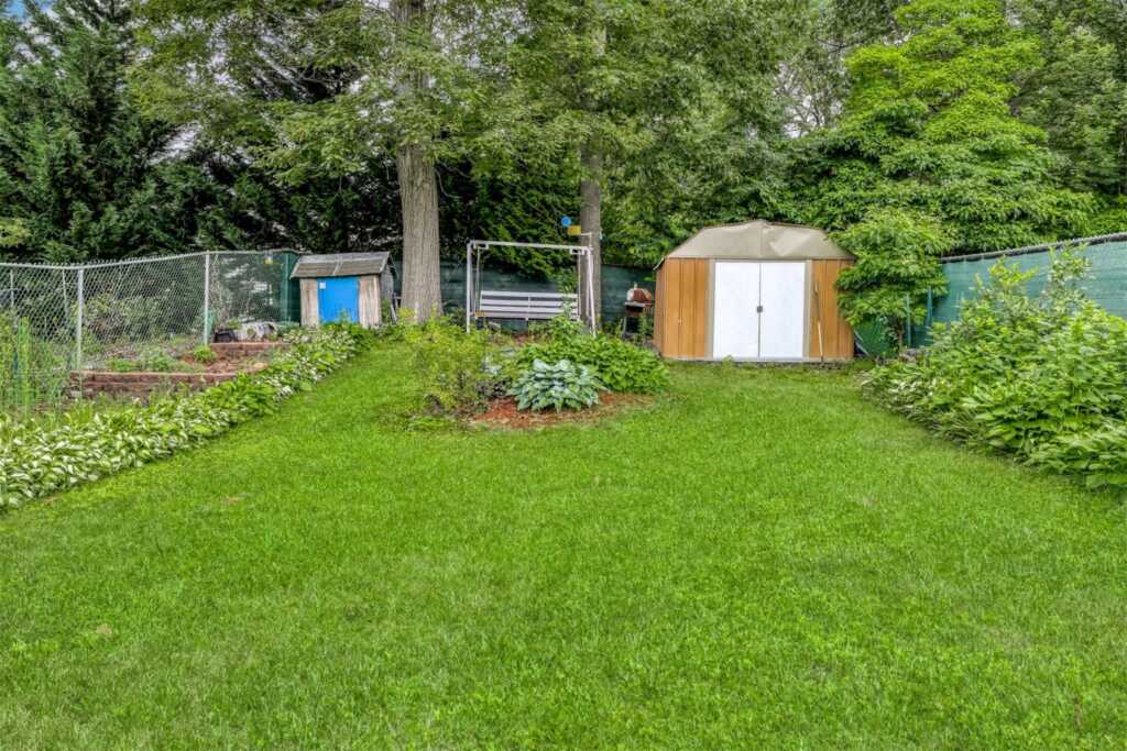 1 Florence Court, Valley Cottage, NY 10989 - Photo 5 of 25