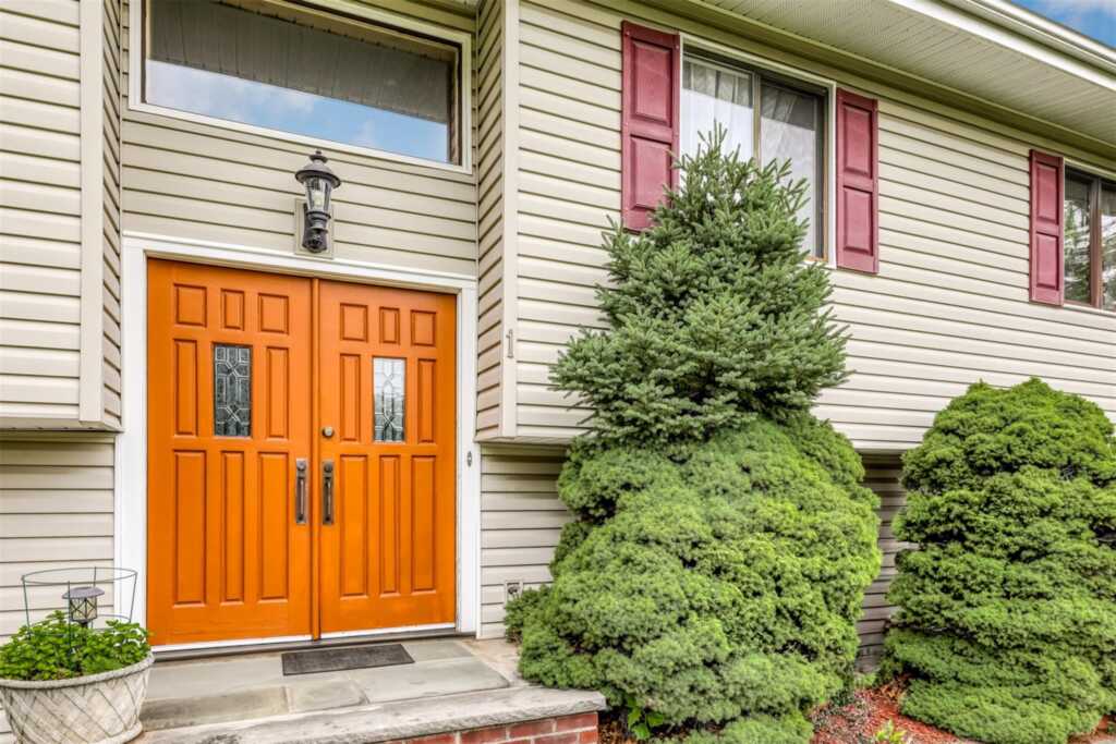 1 Florence Court, Valley Cottage, NY 10989 - Photo 8 of 25
