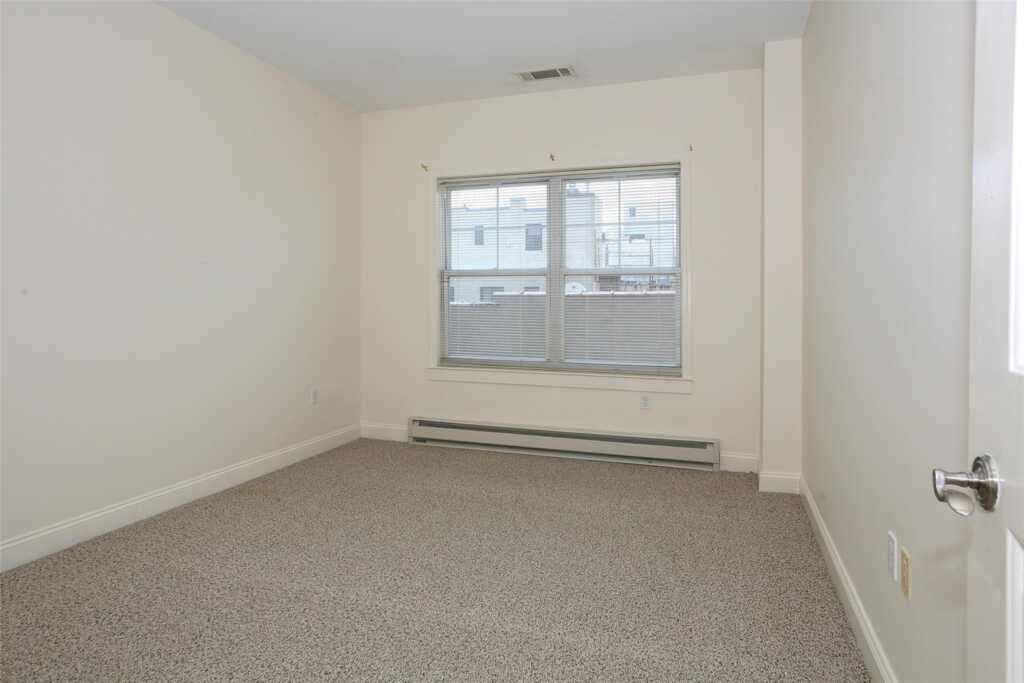 543 Main Street, Unit #205, New Rochelle, NY 10801 - Photo 12 of 15