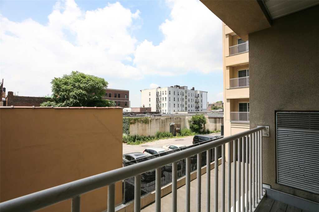 543 Main Street, Unit #205, New Rochelle, NY 10801 - Photo 4 of 15