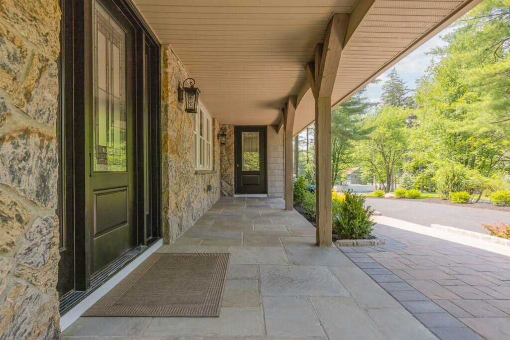 25 Georgetown Oval, New City, NY 10956 - Photo 4 of 38