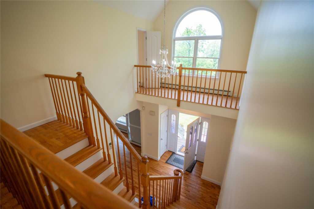 435 Storms Road, Valley Cottage, NY 10989 - Photo 18 of 40