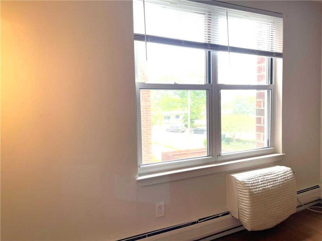 35 Park Avenue, Unit #2L, Suffern, NY 10901 - Photo 13 of 30