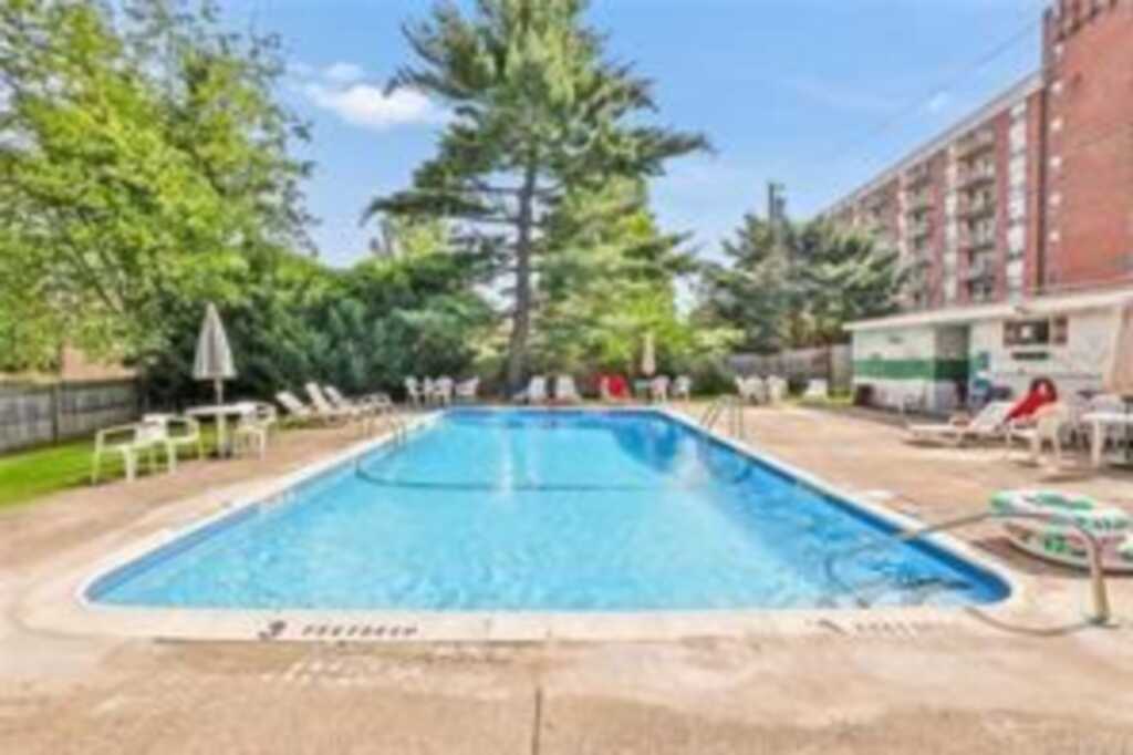 35 Park Avenue, Unit #2L, Suffern, NY 10901 - Photo 28 of 30