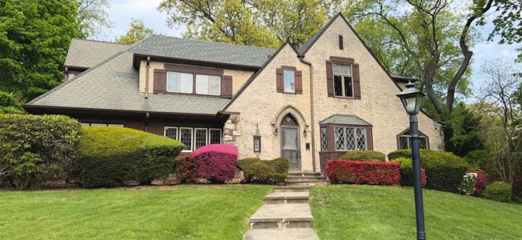 250 Paine Avenue, New Rochelle, NY 10804