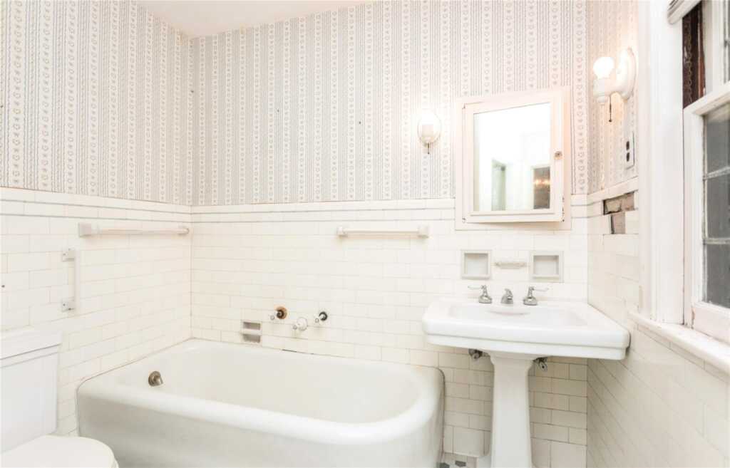 250 Paine Avenue, New Rochelle, NY 10804 - Photo 30 of 43