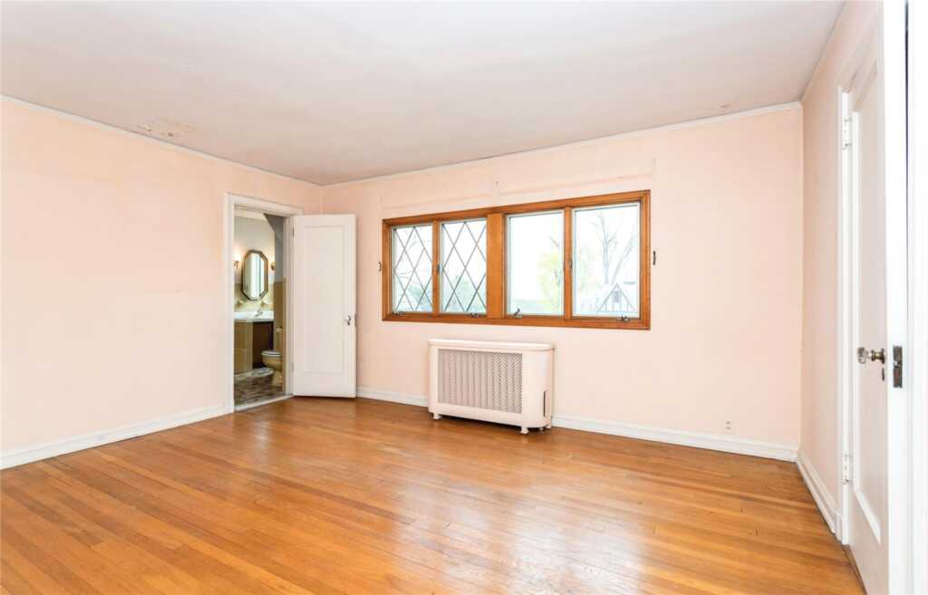 250 Paine Avenue, New Rochelle, NY 10804 - Photo 32 of 43