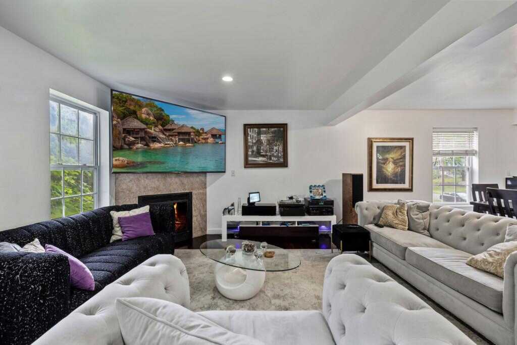 19 Lombardi Drive, New City, NY 10956 - Photo 14 of 42
