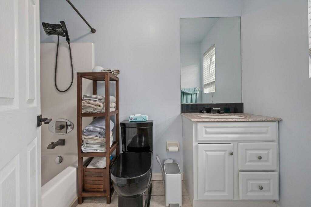 19 Lombardi Drive, New City, NY 10956 - Photo 25 of 42