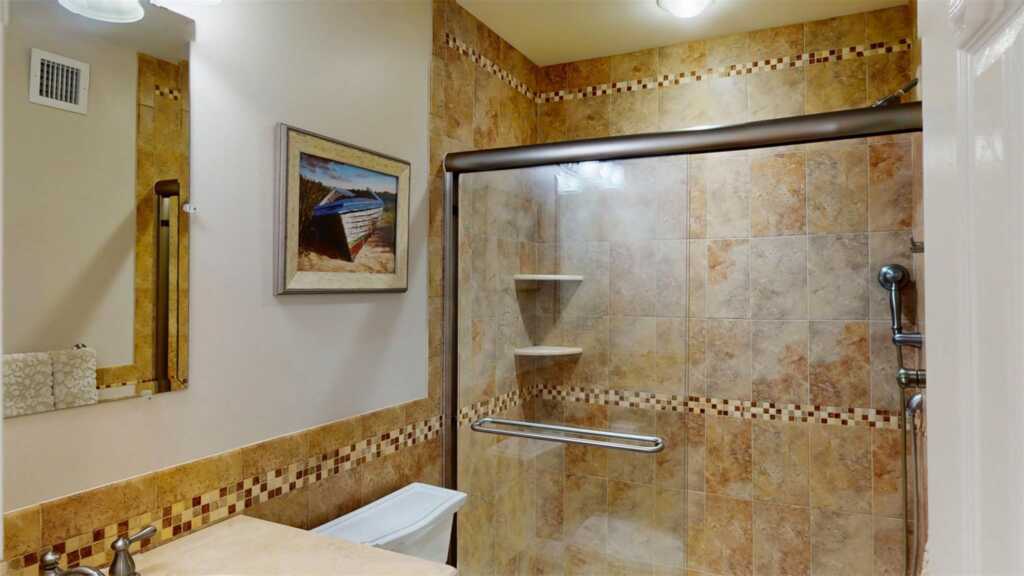 25 McKinley Street, Pearl River, NY 10965 - Photo 16 of 46