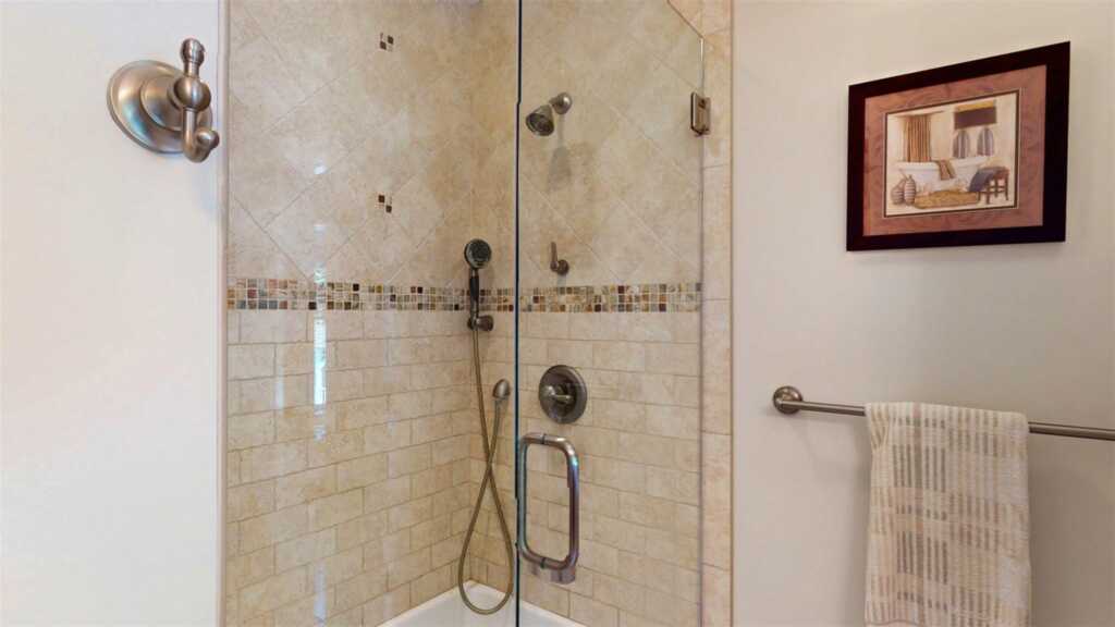 25 McKinley Street, Pearl River, NY 10965 - Photo 35 of 46