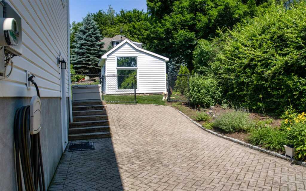 25 McKinley Street, Pearl River, NY 10965 - Photo 45 of 46