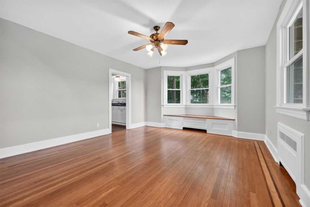 54 New Hempstead Road, New City, NY 10956 - Photo 14 of 34