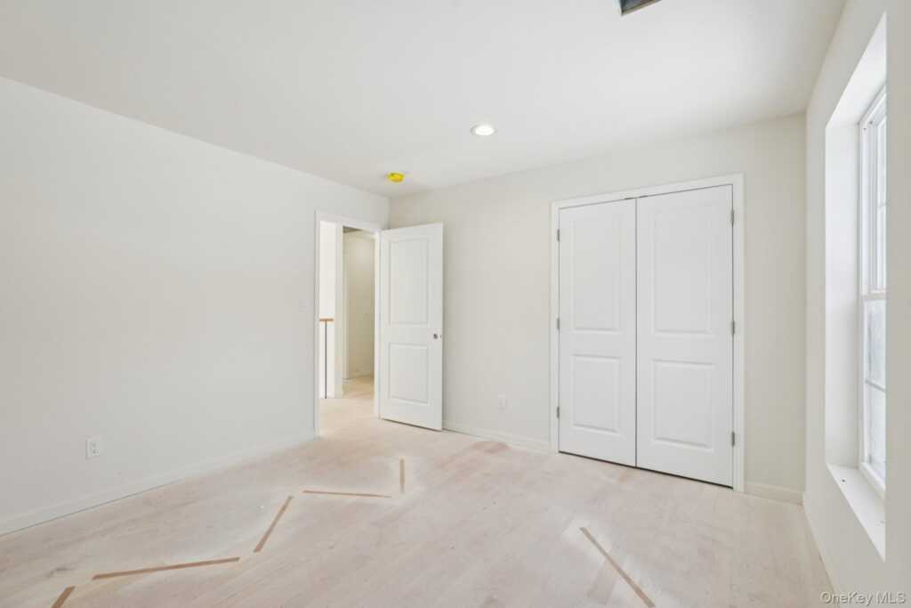 14 Vargas (AKA 70 Jessup Ln) Circle, Stony Point, NY 10980 - Photo 31 of 41