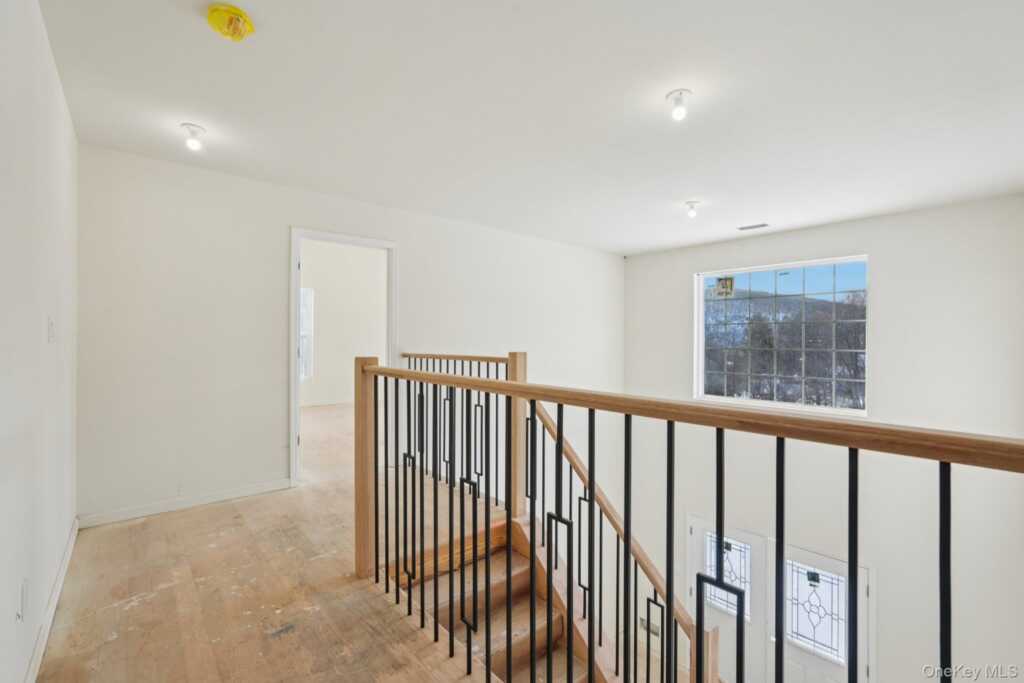 14 Vargas (AKA 70 Jessup Ln) Circle, Stony Point, NY 10980 - Photo 32 of 41