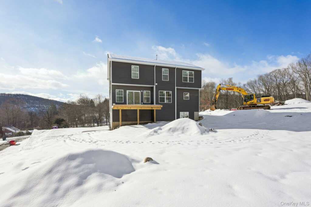 14 Vargas (AKA 70 Jessup Ln) Circle, Stony Point, NY 10980 - Photo 39 of 41