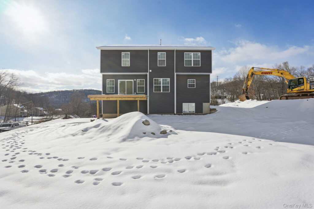 14 Vargas (AKA 70 Jessup Ln) Circle, Stony Point, NY 10980 - Photo 40 of 41