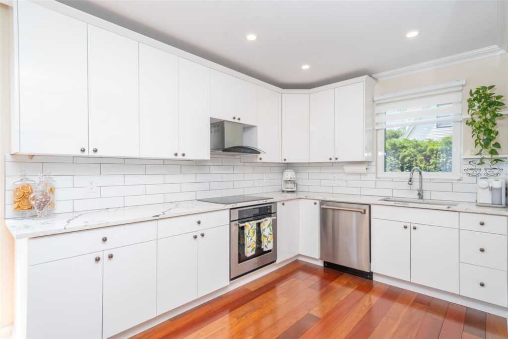 79 Fern Street, New Rochelle, NY 10801 - Photo 7 of 39