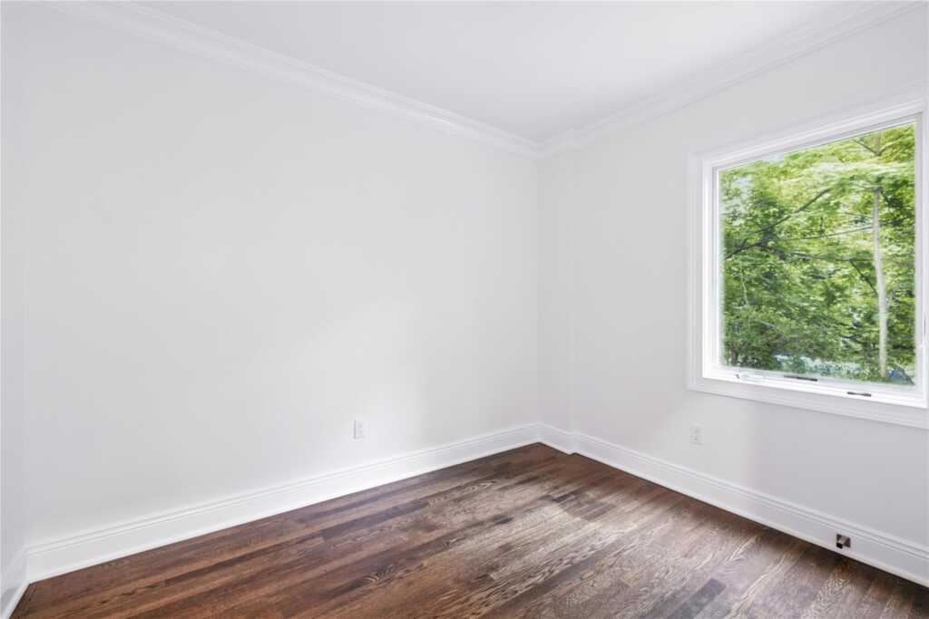45 Fenimore Road, New Rochelle, NY 10804 - Photo 7 of 22