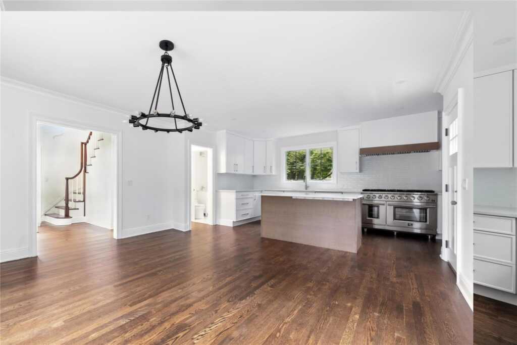 45 Fenimore Road, New Rochelle, NY 10804 - Photo 8 of 22