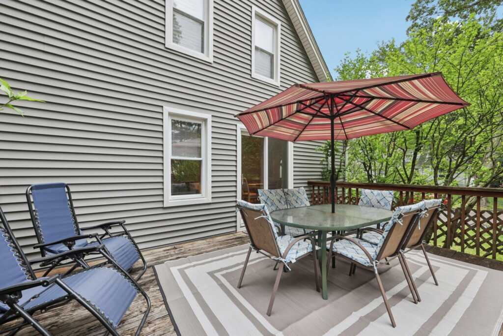 33 Chestnut Street, Pearl River, NY 10965 - Photo 27 of 36