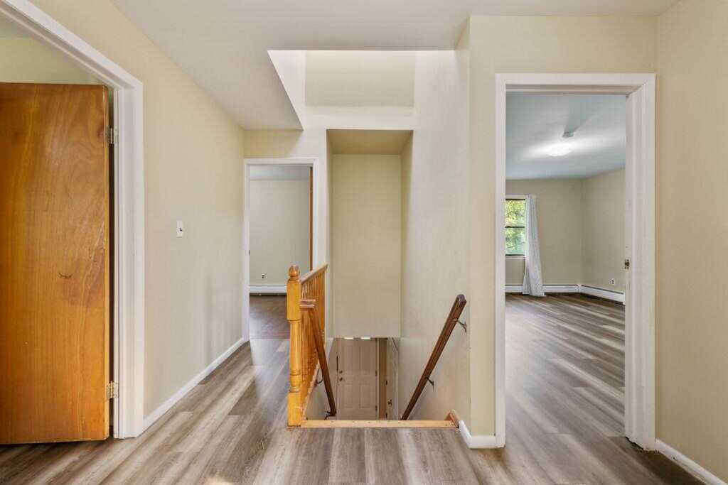 12 Gillis Avenue, Nyack, NY 10960 - Photo 17 of 37