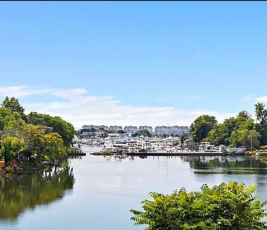 230 Pelham Road, Unit #3D, New Rochelle, NY 10805 - Photo 28 of 30