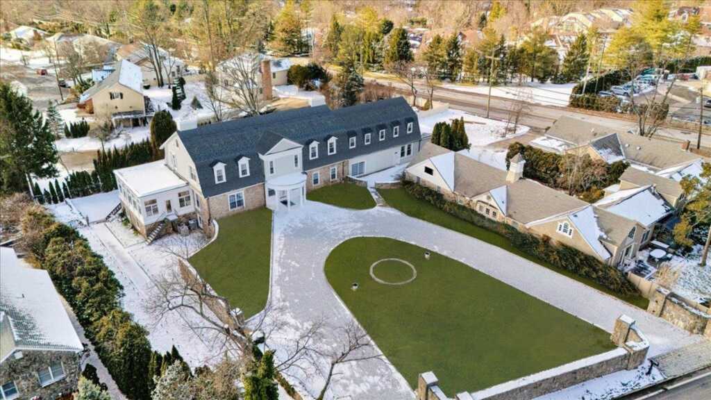 807 Weaver Street, New Rochelle, NY 10804
