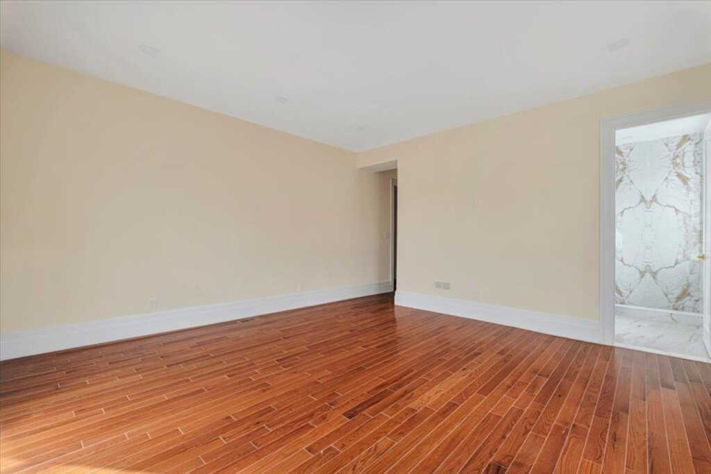 807 Weaver Street, New Rochelle, NY 10804 - Photo 18 of 36