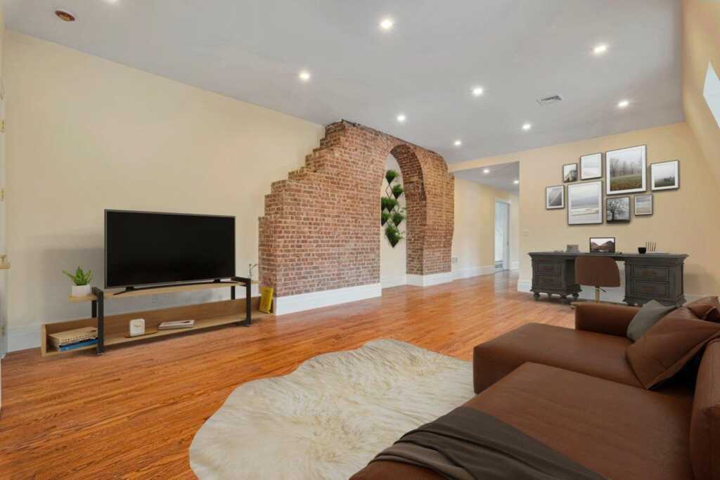 807 Weaver Street, New Rochelle, NY 10804 - Photo 27 of 36