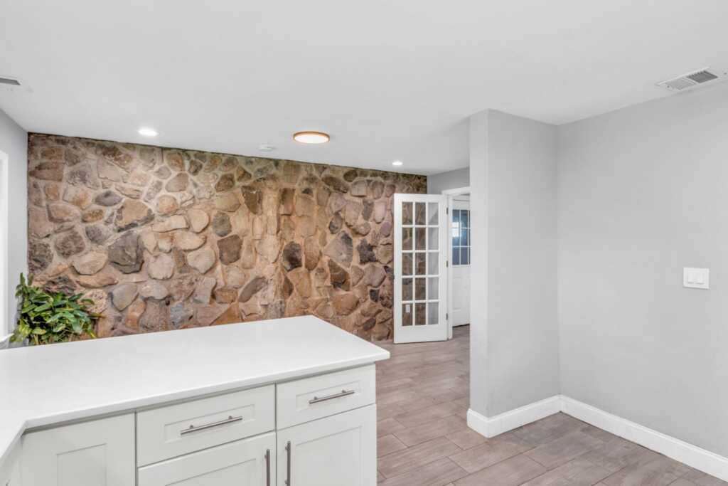 167 Grandview Avenue, Nanuet, NY 10954 - Photo 11 of 48